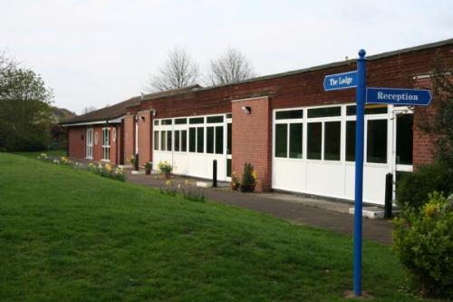 Thames Ditton Junior School 2.jpg